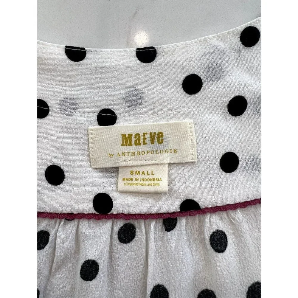 Anthropologie lightweight neck